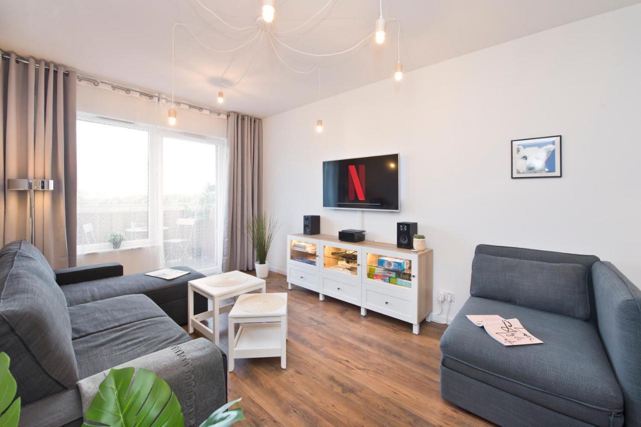 Love In Gdansk Aon Apartments Bagian luar foto