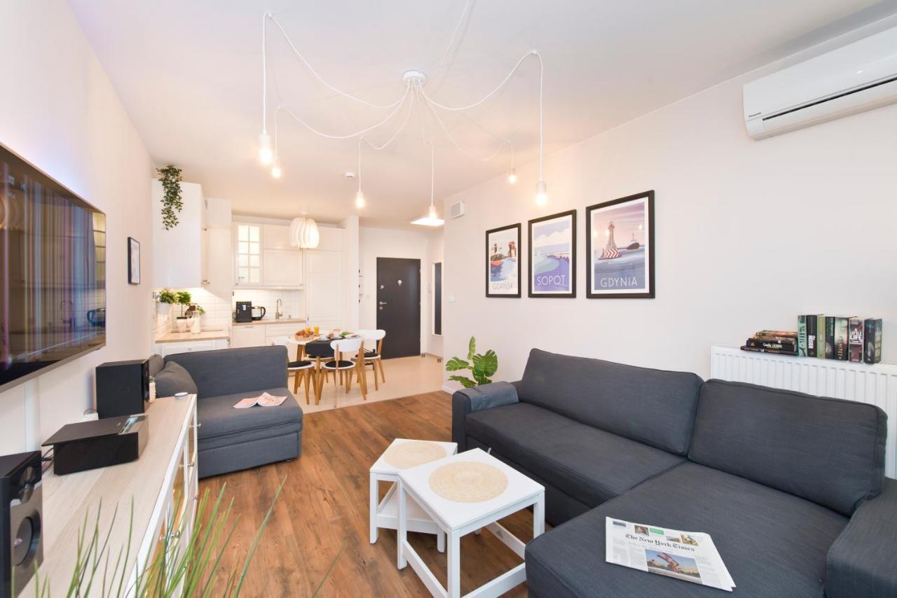 Love In Gdansk Aon Apartments Bagian luar foto