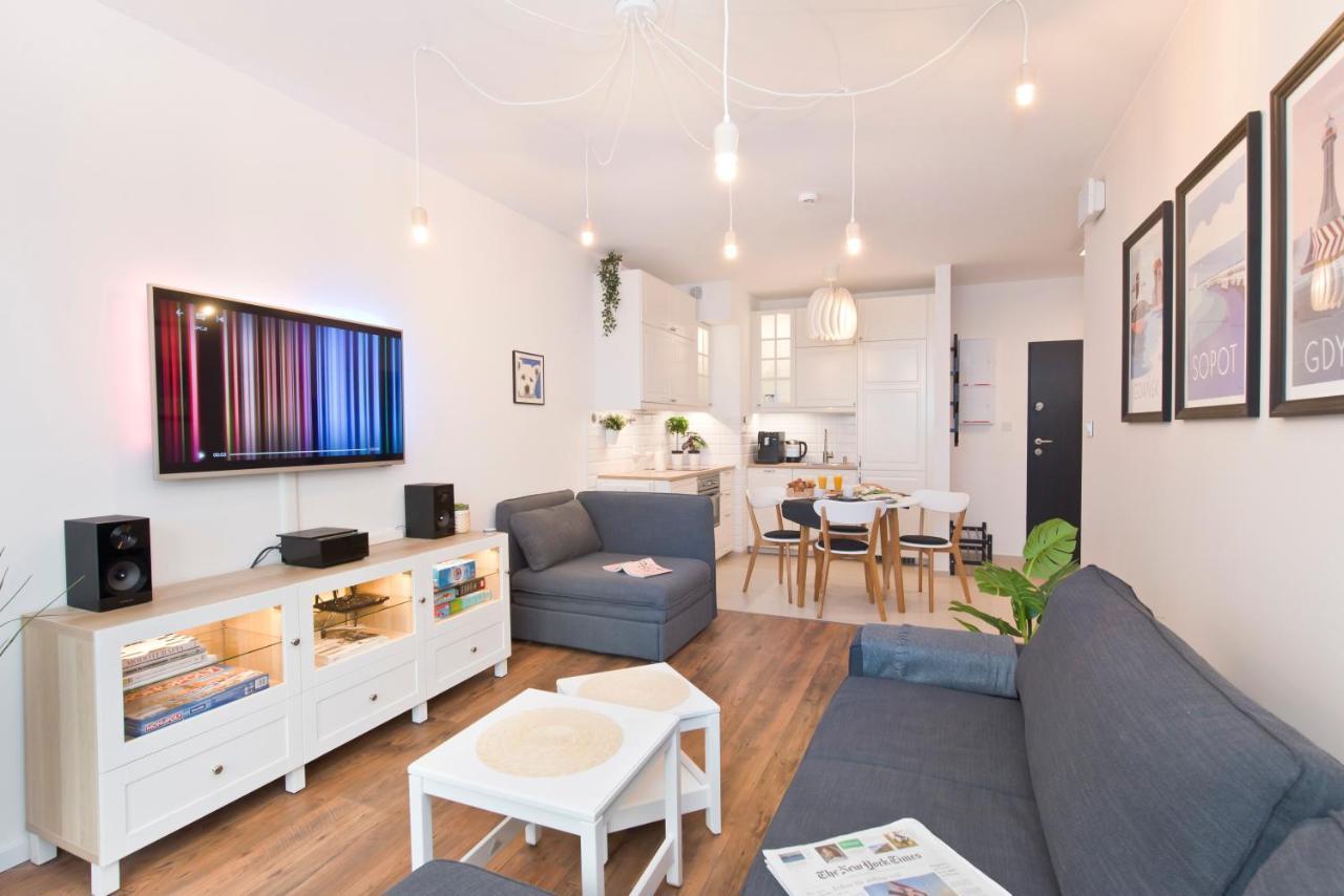 Love In Gdansk Aon Apartments Bagian luar foto