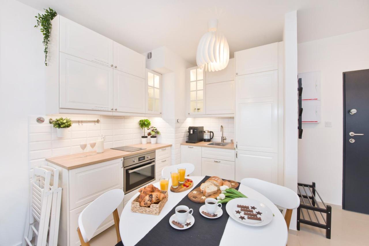 Love In Gdansk Aon Apartments Bagian luar foto