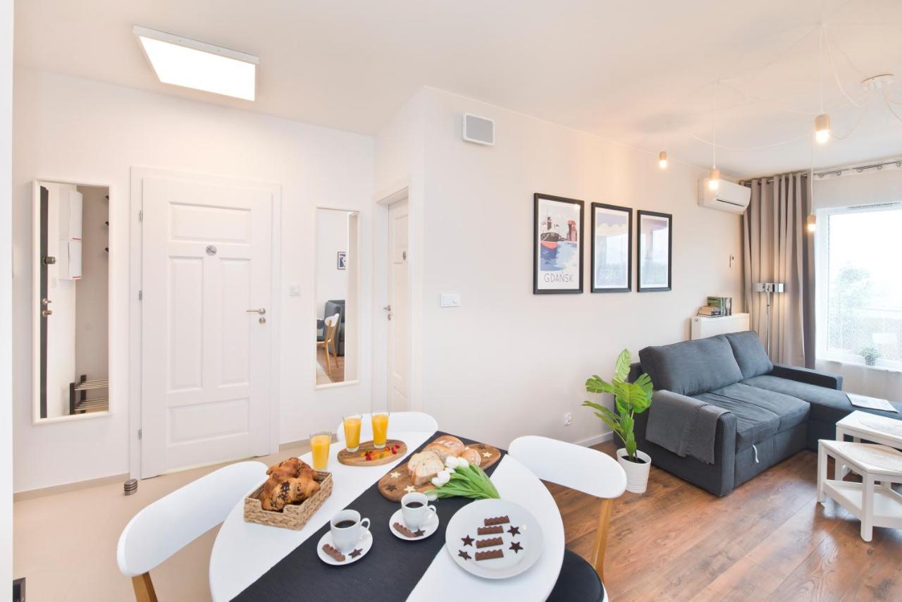 Love In Gdansk Aon Apartments Bagian luar foto